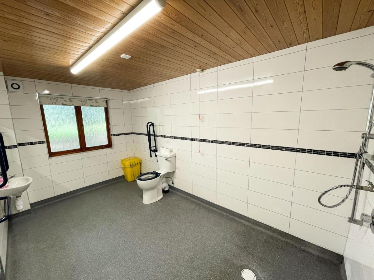 Villa Avon Tyrrell Outdoor Activity Centre Bransgore Exterior foto