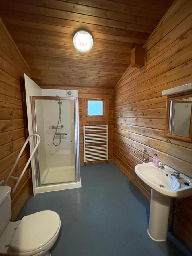 Villa Avon Tyrrell Outdoor Activity Centre Bransgore Exterior foto