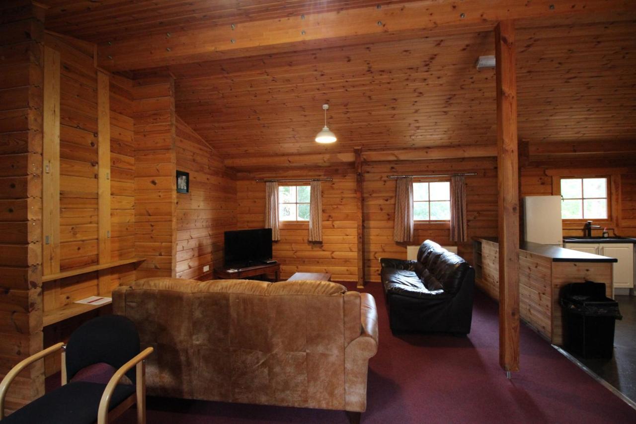 Villa Avon Tyrrell Outdoor Activity Centre Bransgore Exterior foto